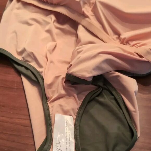 J Crew BC108 Ruched One Shoulder One Piece Swimsuit Safari Green Size 24 - Picture 4 of 5